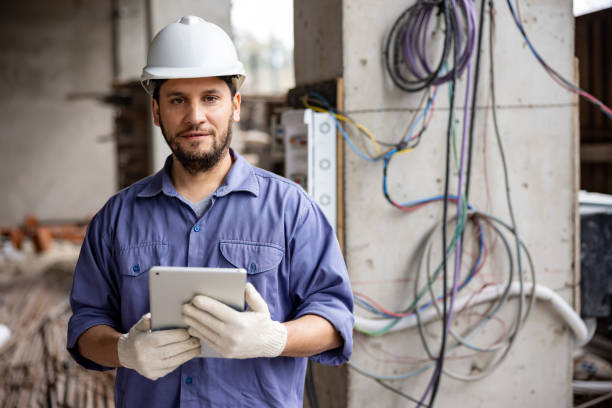 Best Affordable Emergency Electrician  in Wales, WI